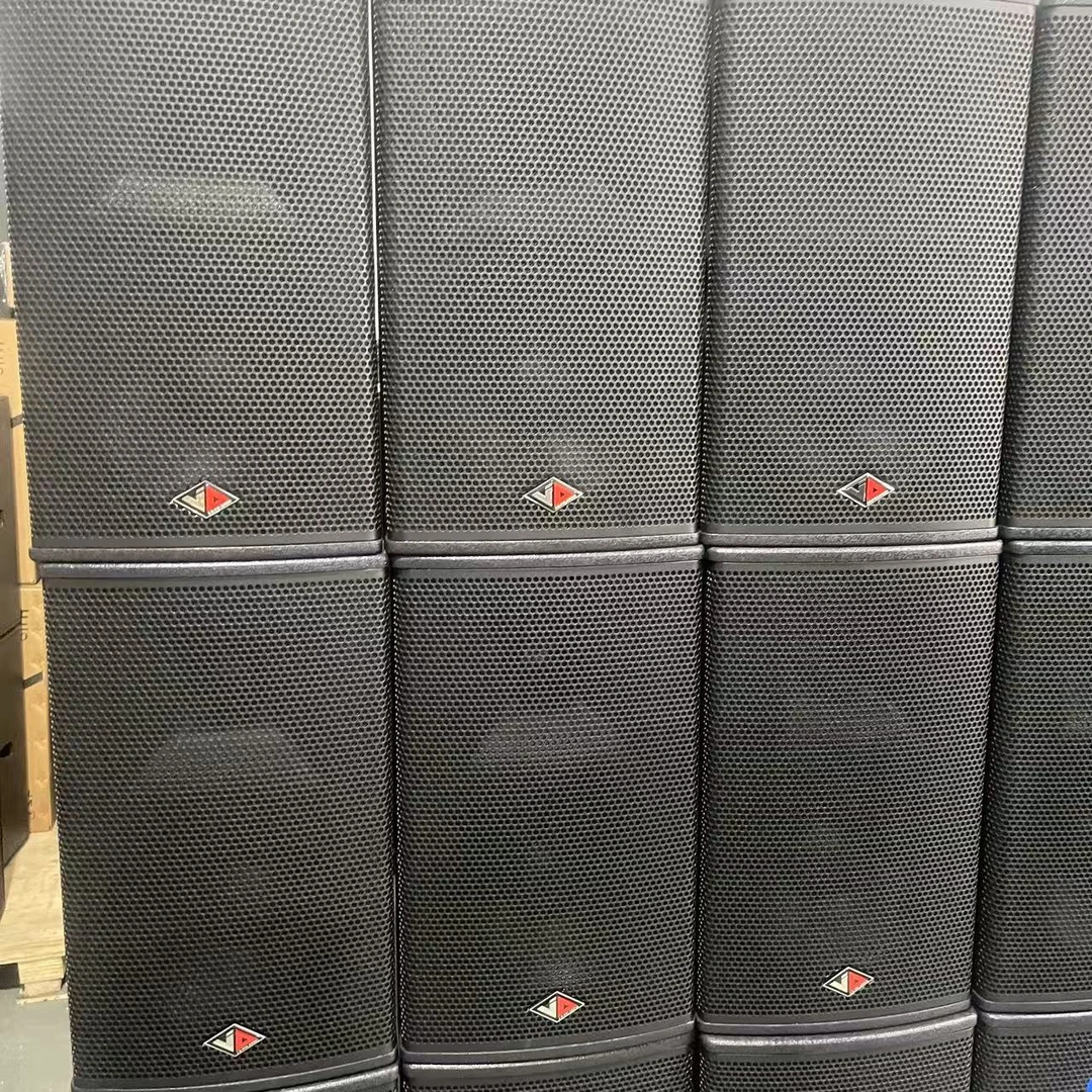 9新  不包邮  西班牙极地四件套+点歌机组合