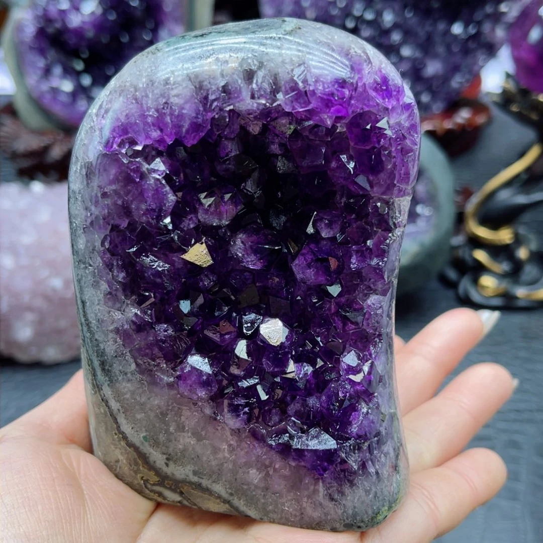 紫晶大型摆件（非配饰）未镶嵌