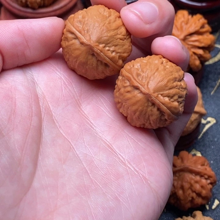 吊坠文玩核桃瓷娃娃