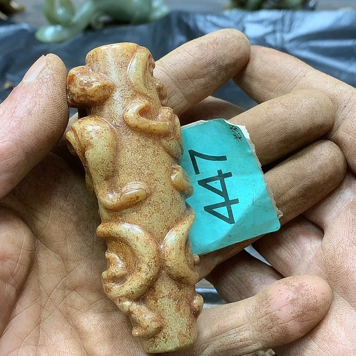 未镶嵌和田玉挂件