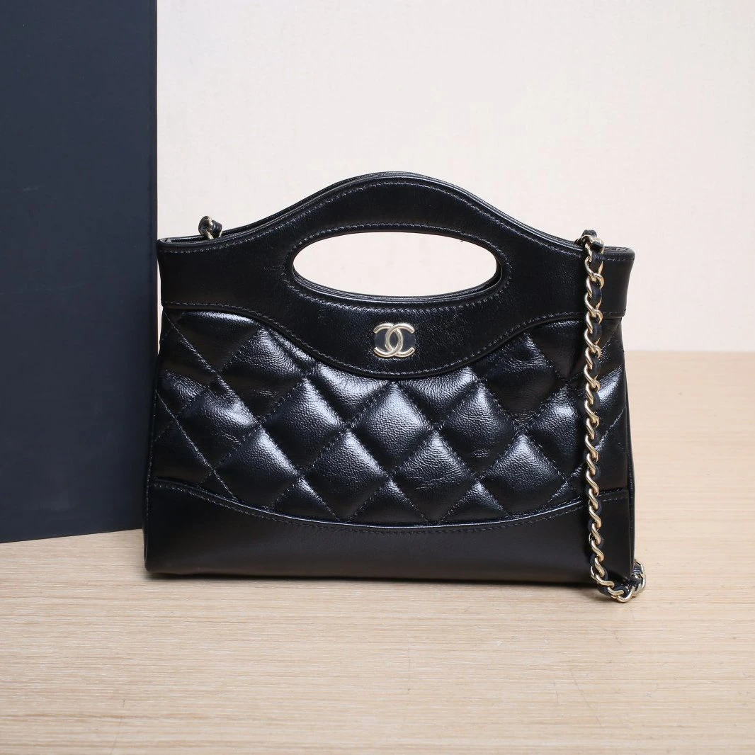 99新 Chanel/香奈儿 【小花Han】31Bag Nano 横版 黑色 镭射标 包