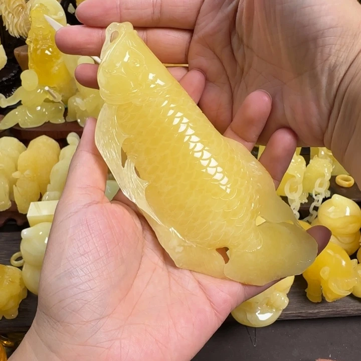 未镶嵌蜜蜡珠宝奇石