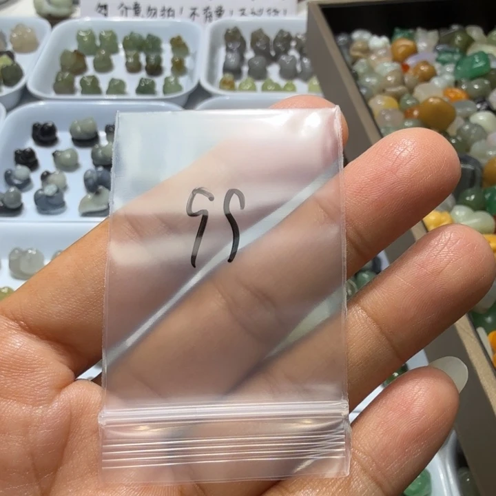 璐***璐未镶嵌和田玉珠宝半成品