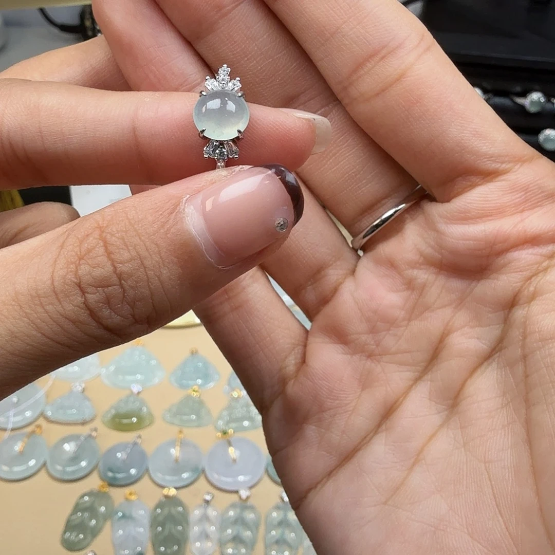 呆****翡翠银S925镶嵌戒指