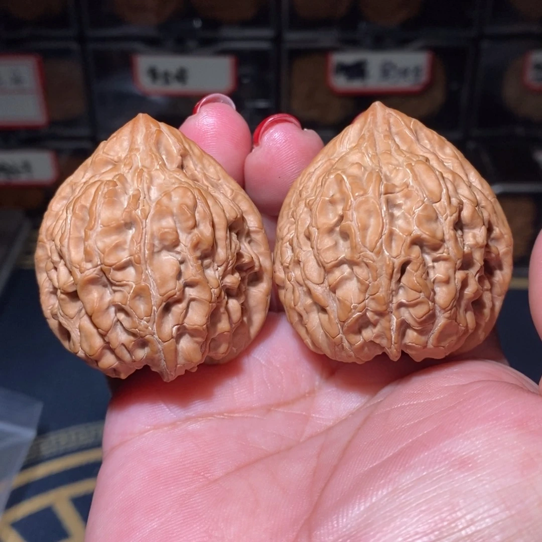 把件文玩核桃坐佛