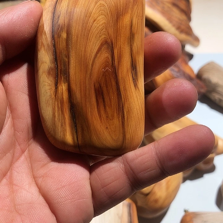 香榧木太行崖柏手把件