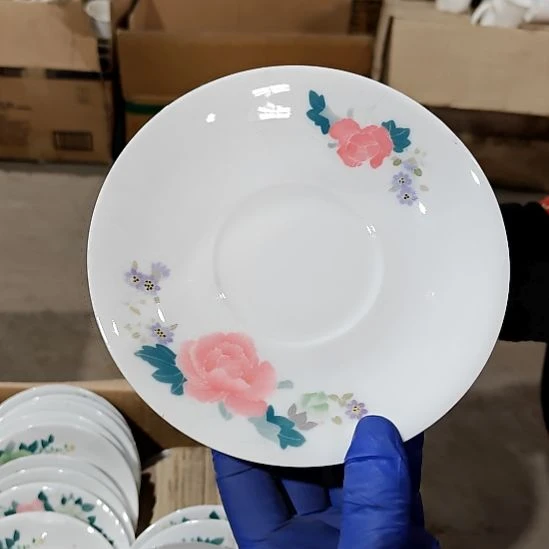 瓷片陶瓷盘子碗啥都有