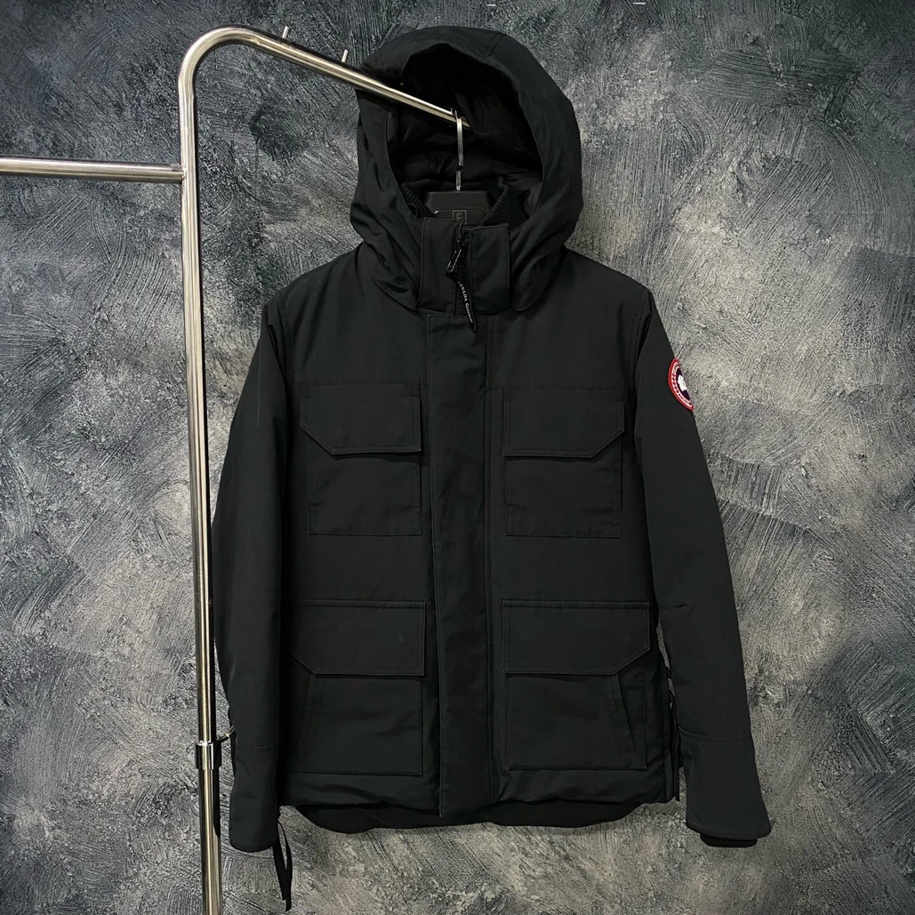99新 CANADA GOOSE 连帽羽绒服/黑色/M码/15113