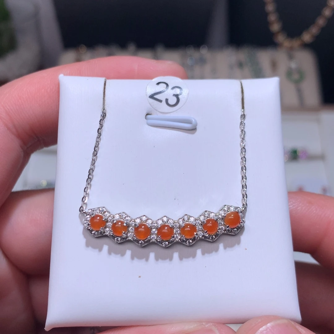 翡翠颈饰银S925镶嵌天然翡翠项链