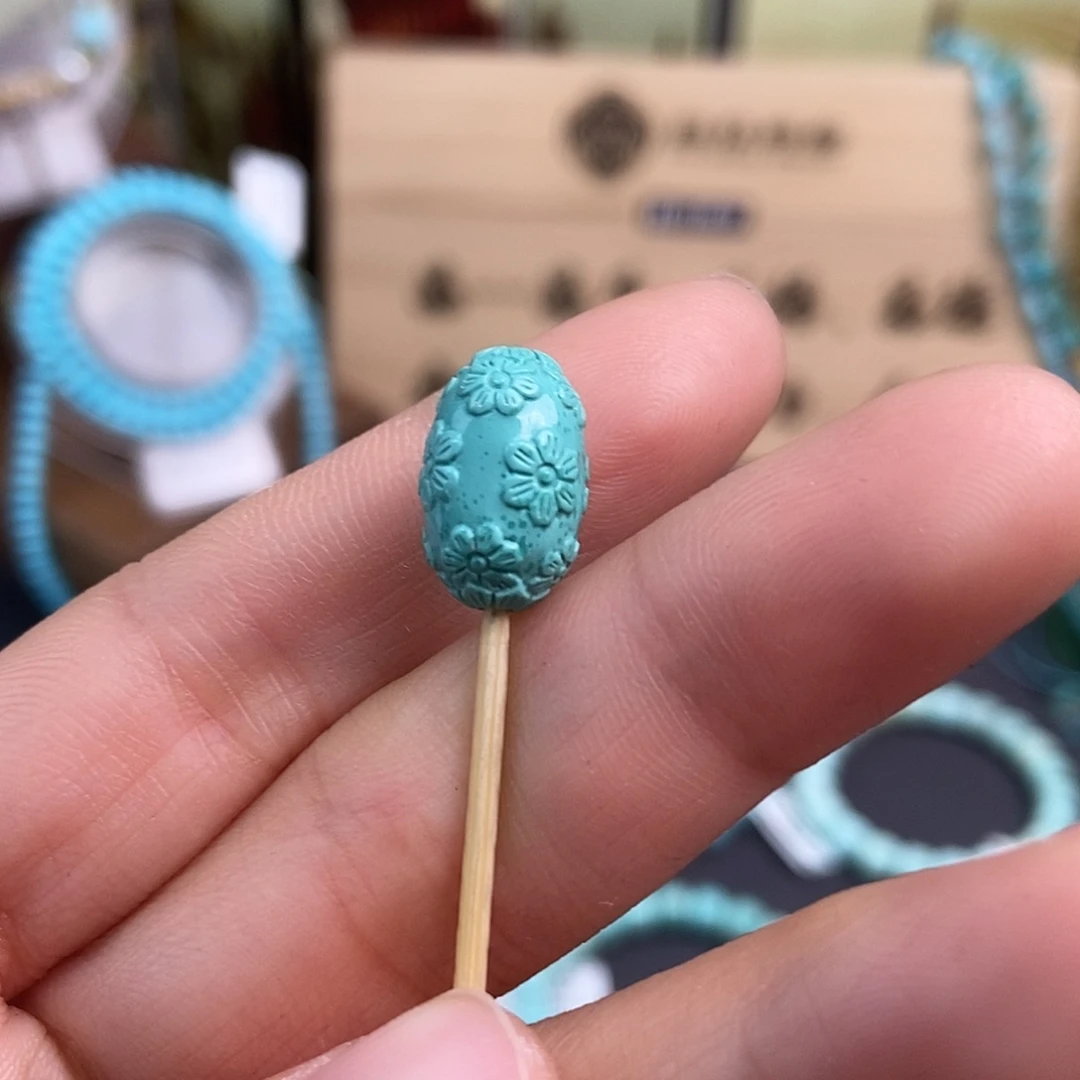 绿松石雕刻未镶嵌