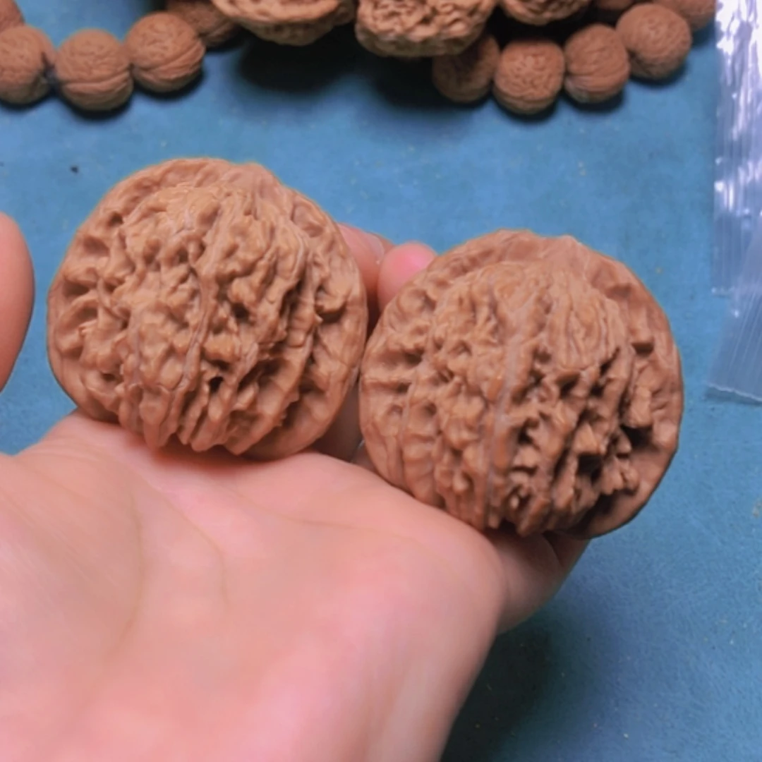 【闪购商品】核桃摆件46四座楼全品