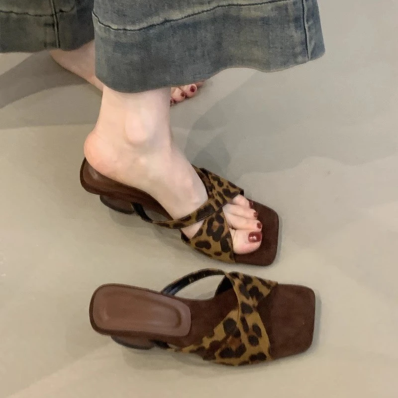 法式复古绒面黑色露趾一字拖鞋女夏外穿休闲仙女风绝美高跟凉鞋