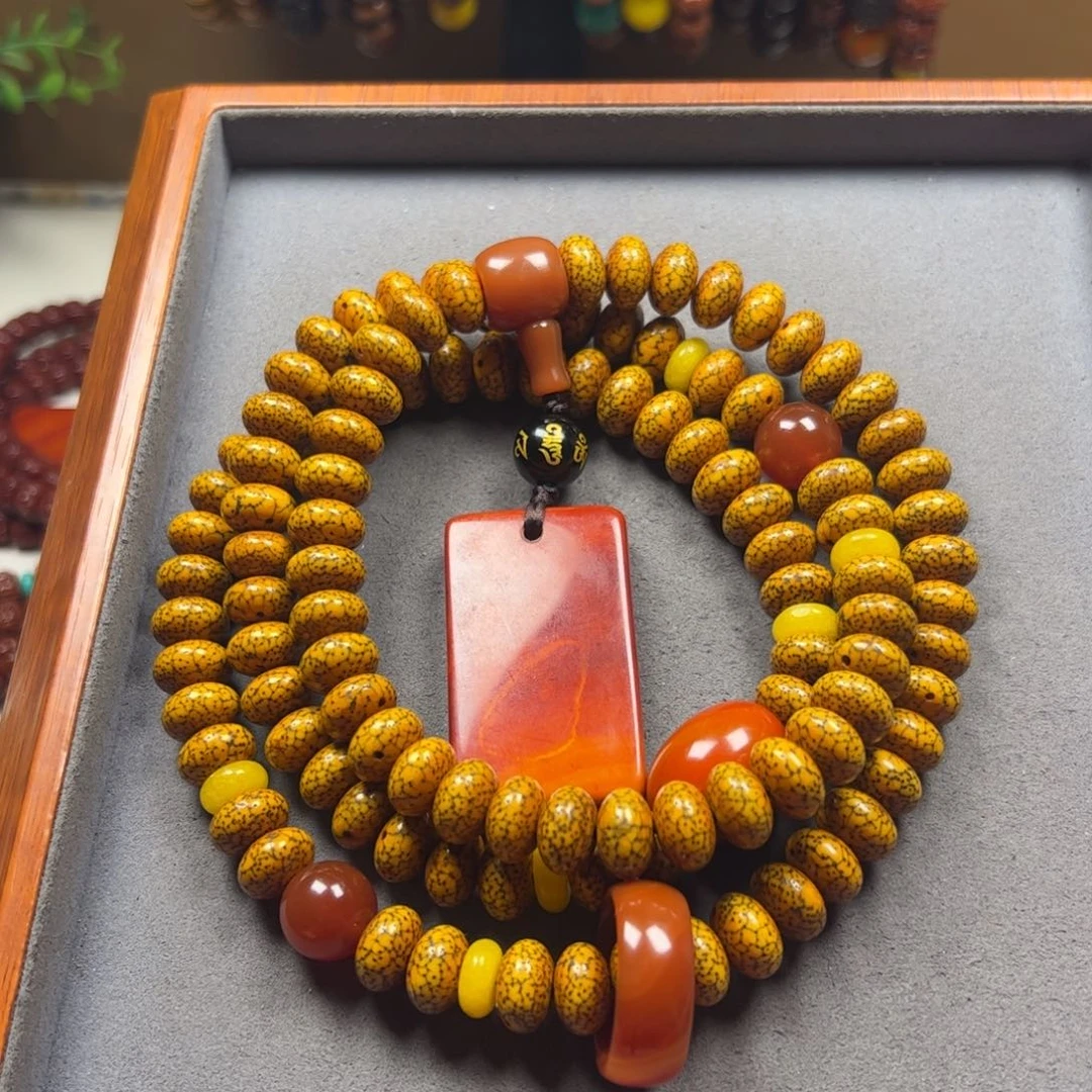 星月菩提吊坠菩提