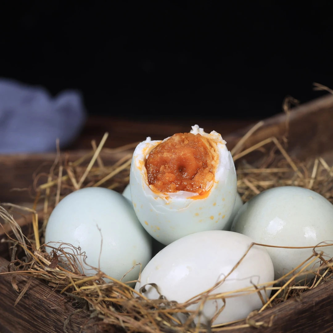 村姑阿香贵州手工老坛酿制高原咸鸭蛋