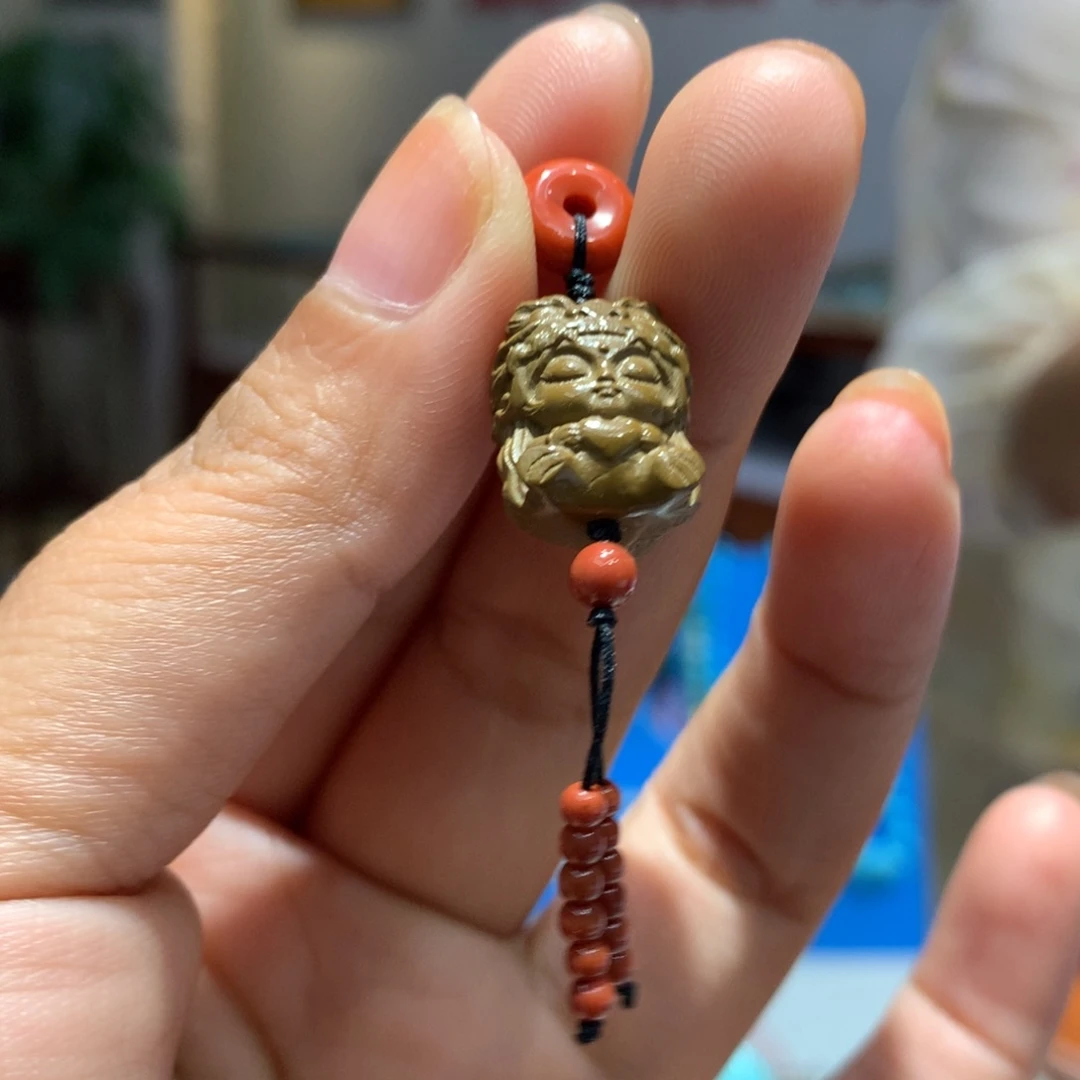 未镶嵌配饰南红玛瑙
