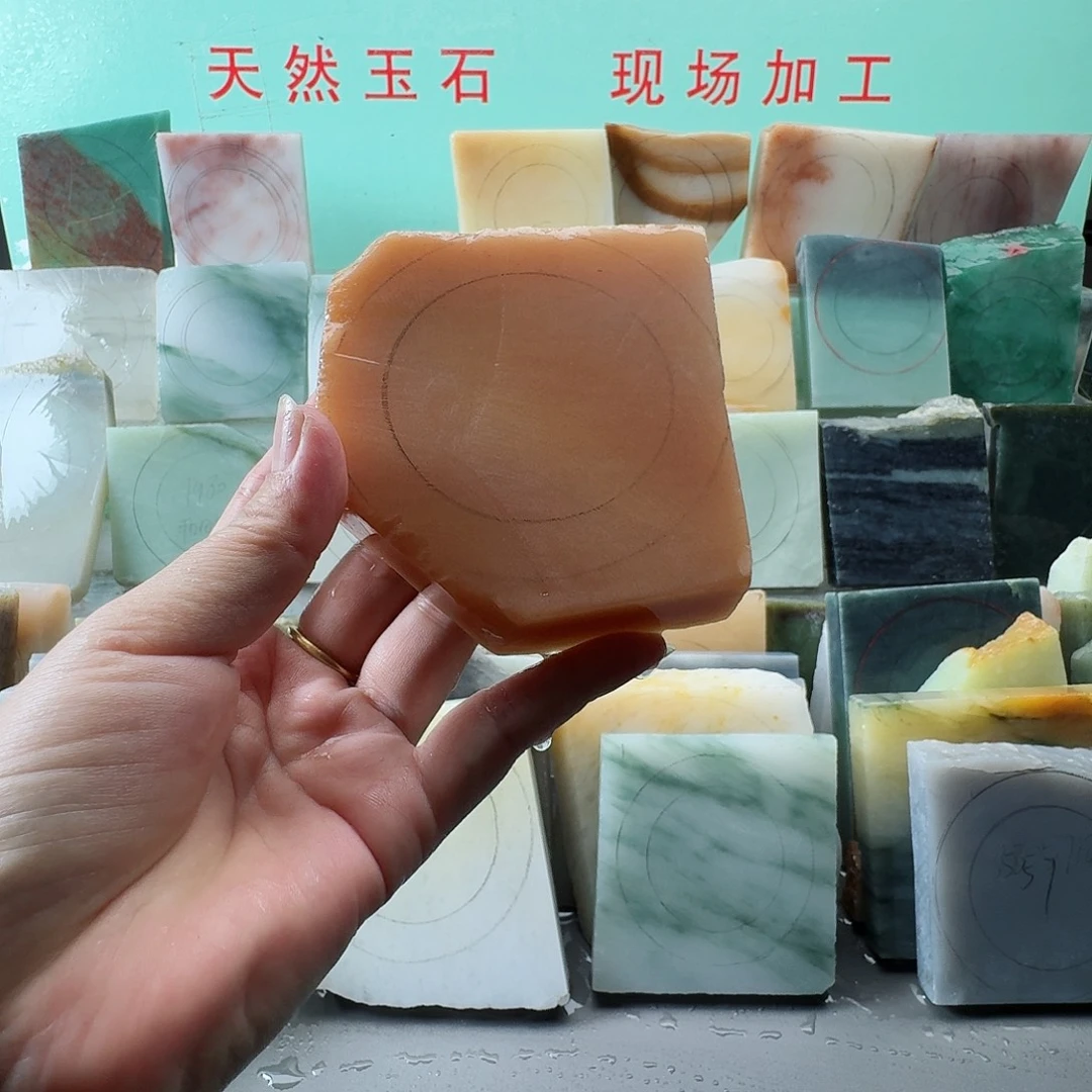 未镶嵌手镯石英质玉（金丝玉）手镯定制