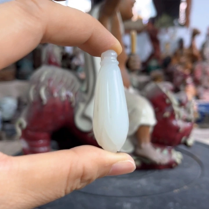 林***磐瓷片明玉家的老物件