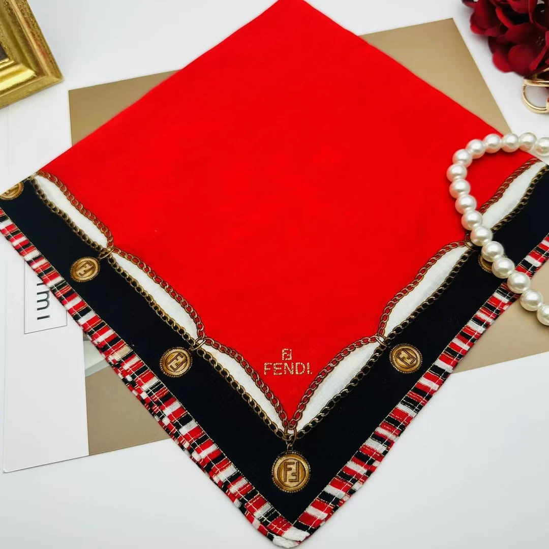 99新 FENDI/芬迪 海囤 芬迪 丝巾/yy03658