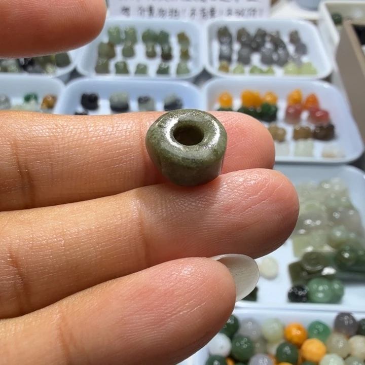 未镶嵌和田玉珠宝半成品
