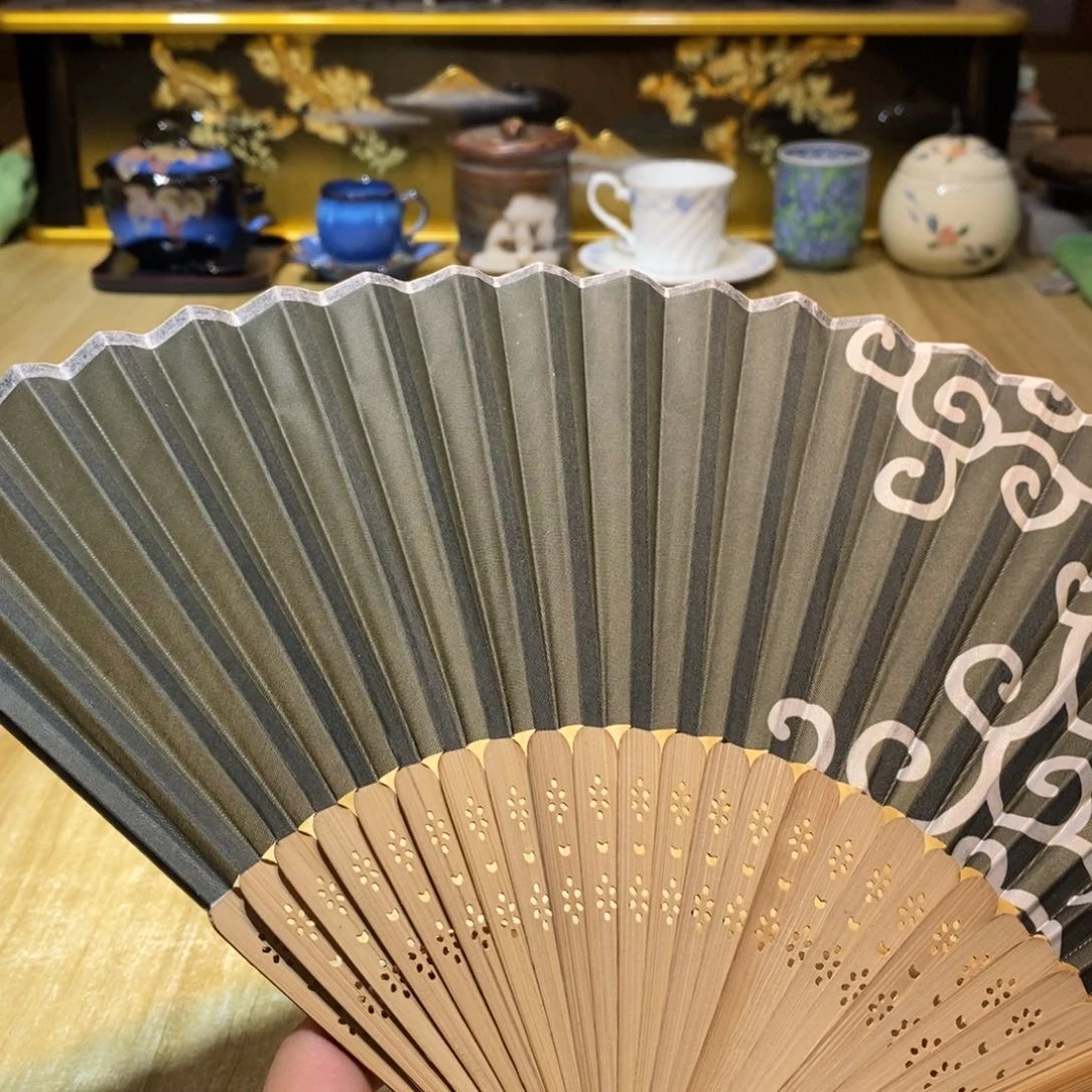 嘉***宜易雅集工艺品有限公司