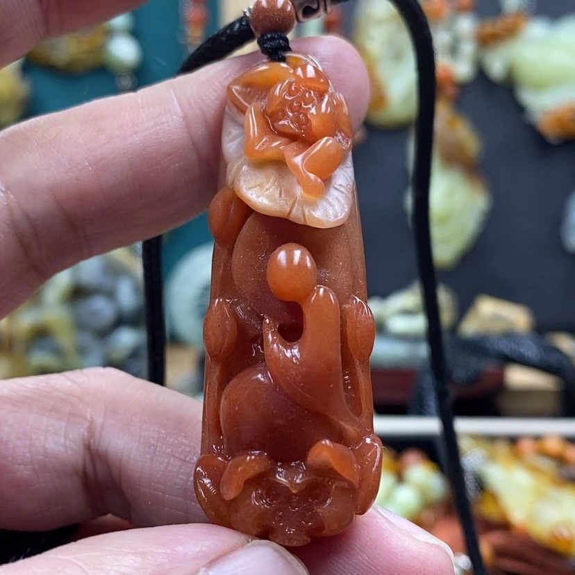 【闪购商品】蛇纹石玉吊坠未镶嵌