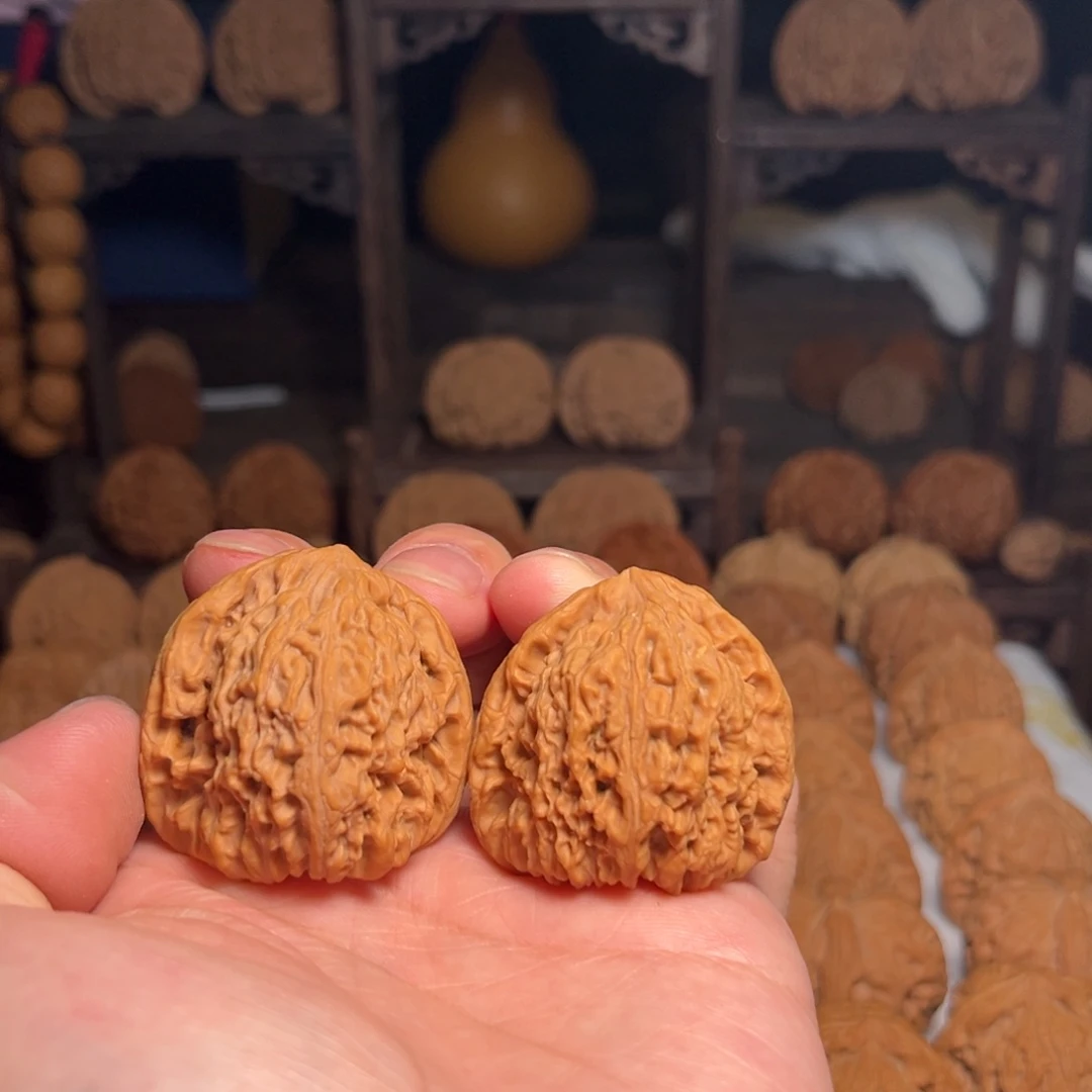 大叶紫檀（黑酸枝木类）南疆石