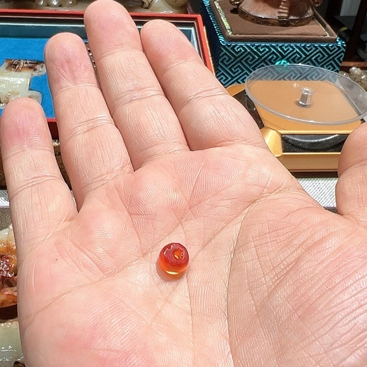 玛瑙/玉髓挂件未镶嵌儒*