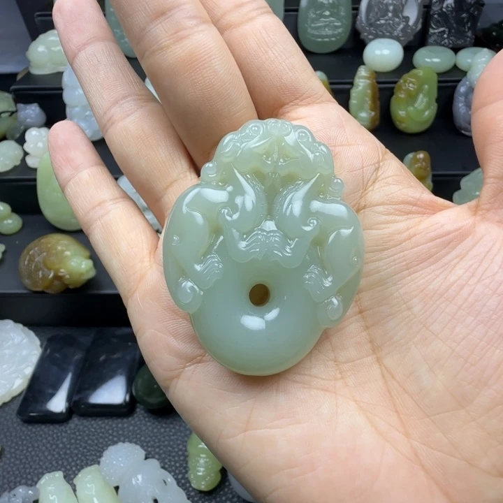 整***肥和田玉未镶嵌挂件