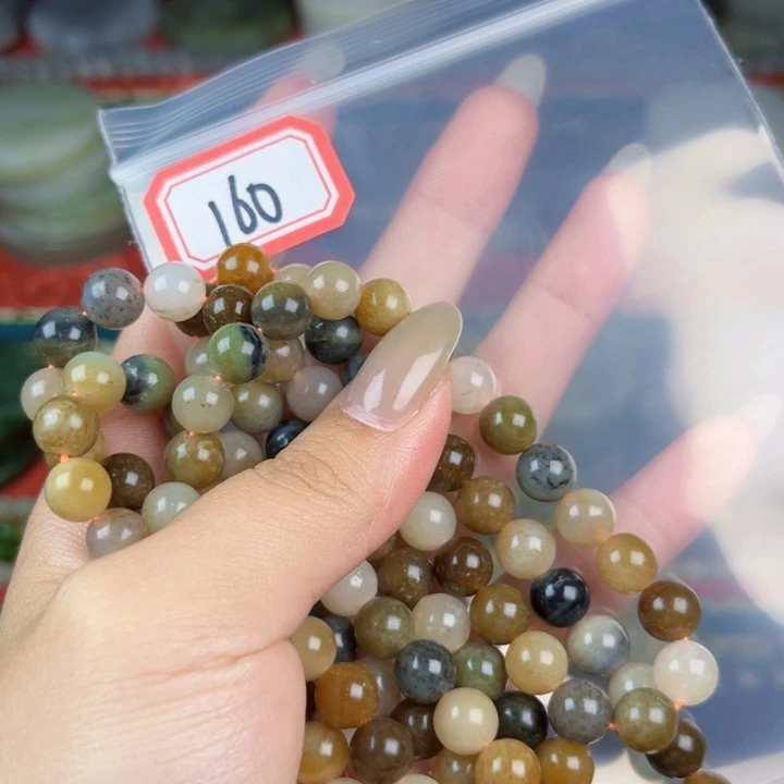 和田玉未镶嵌颈饰(****;