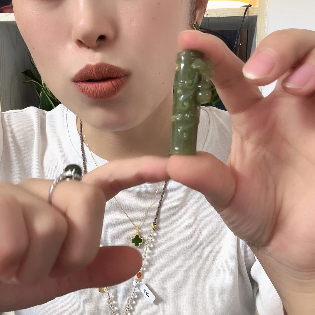 蛇纹石玉合金颈饰