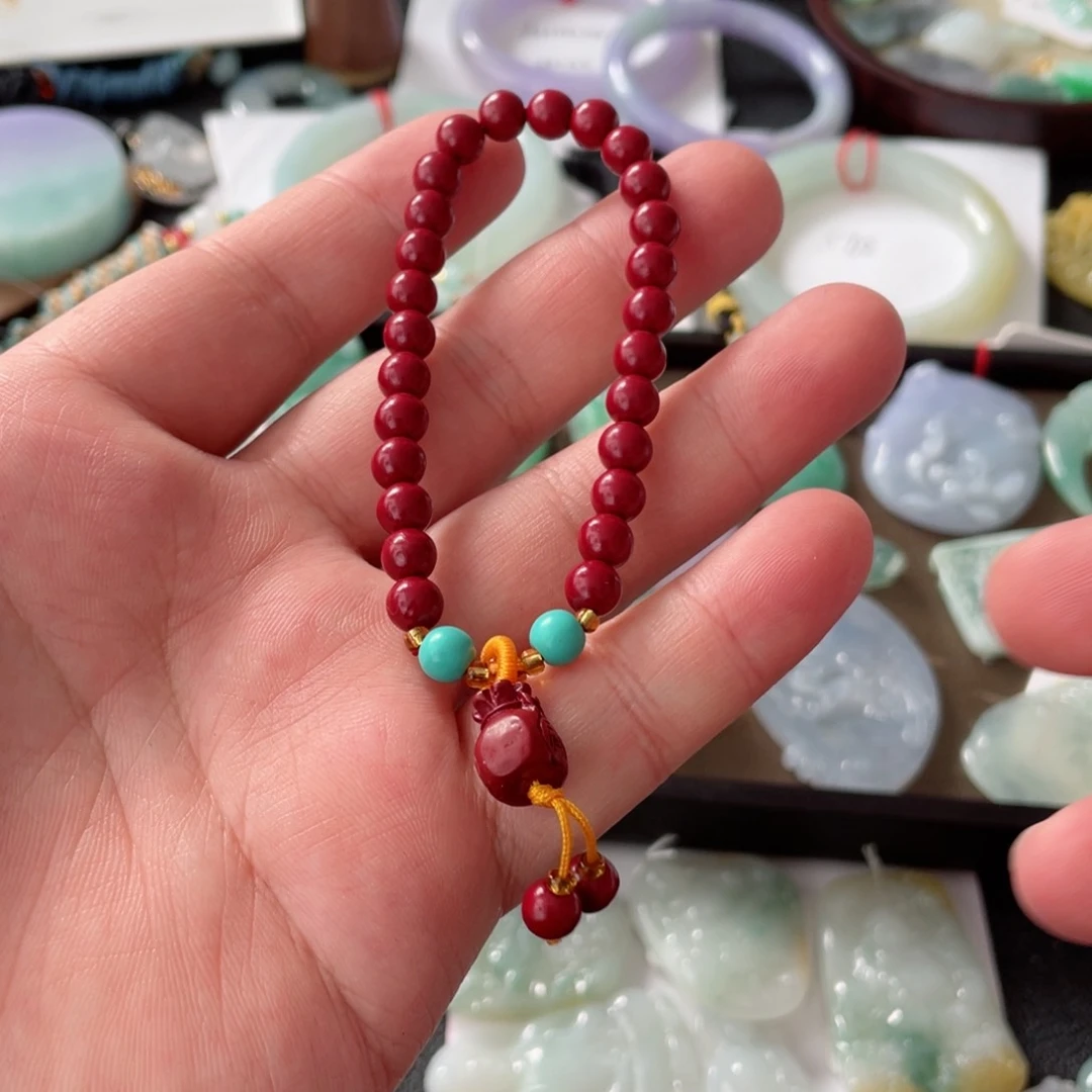 翡翠颈饰未镶嵌有纹