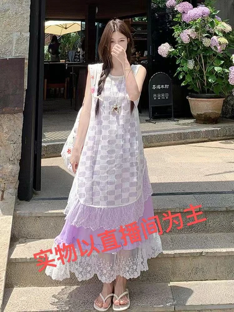 韩系设计感蕾丝拼接吊带连衣裙2025新款小众泫雅风背心马甲镂空裙