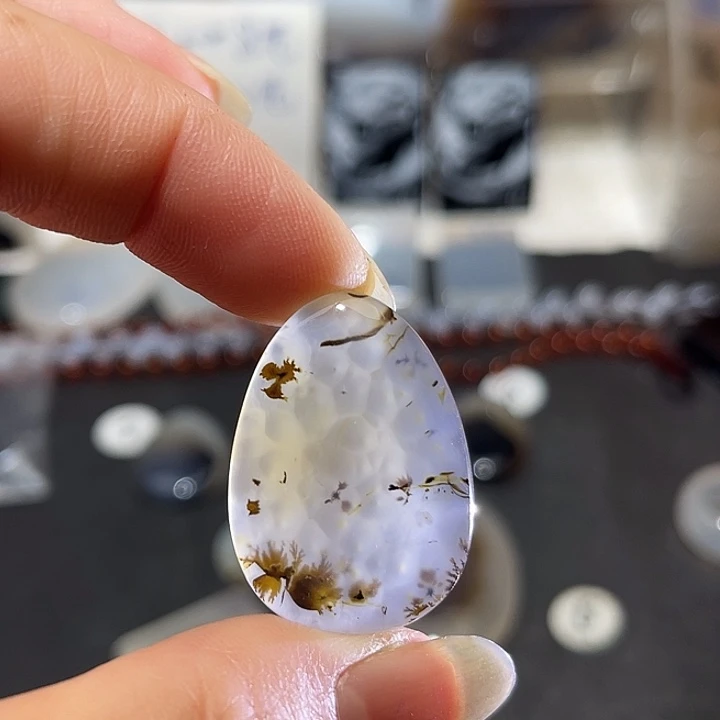 玛瑙/玉髓未镶嵌吊坠(不含链)