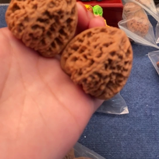 【闪购商品】吊坠文玩核桃w**z南疆