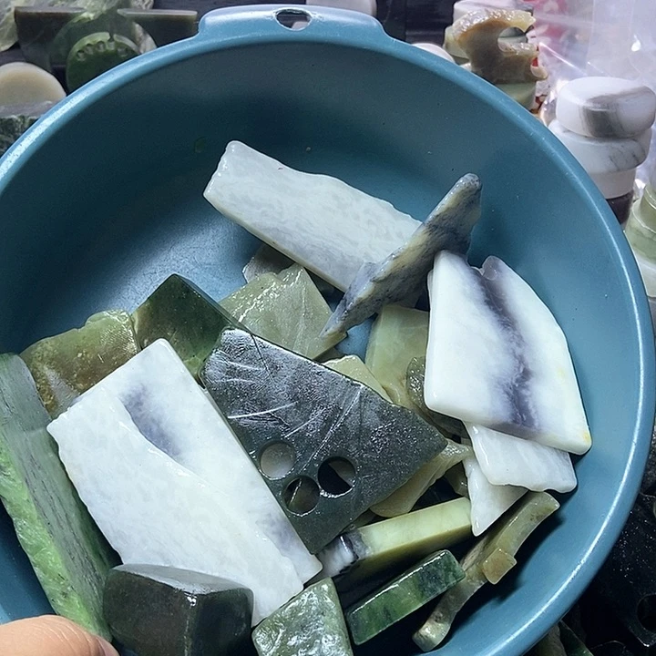 和田玉项链未镶嵌