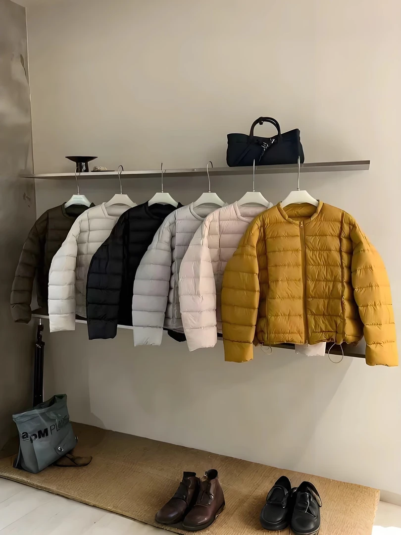 秋冬新款2025新国标90白鸭绒排骨羽绒服女短款轻薄简约冬季外套潮