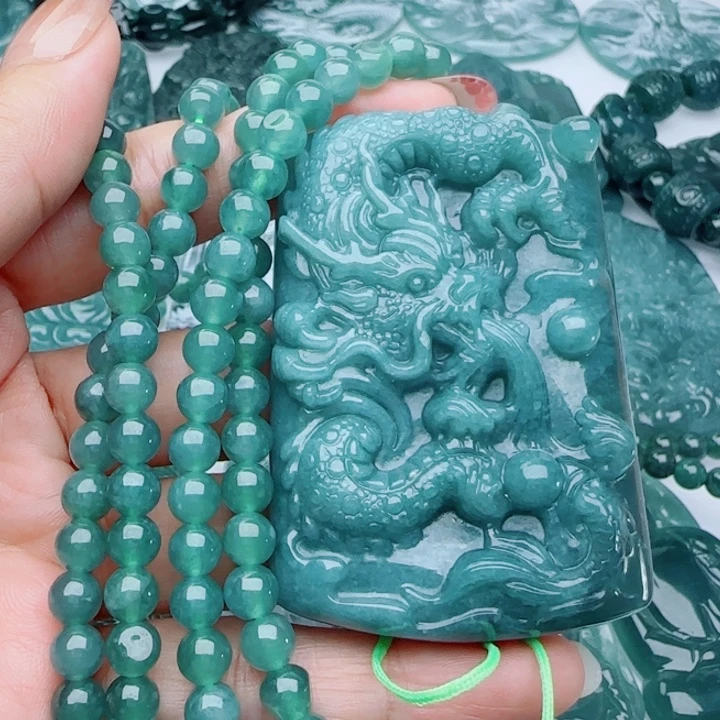 翡翠未镶嵌颈饰多样性发货天然A货翡翠