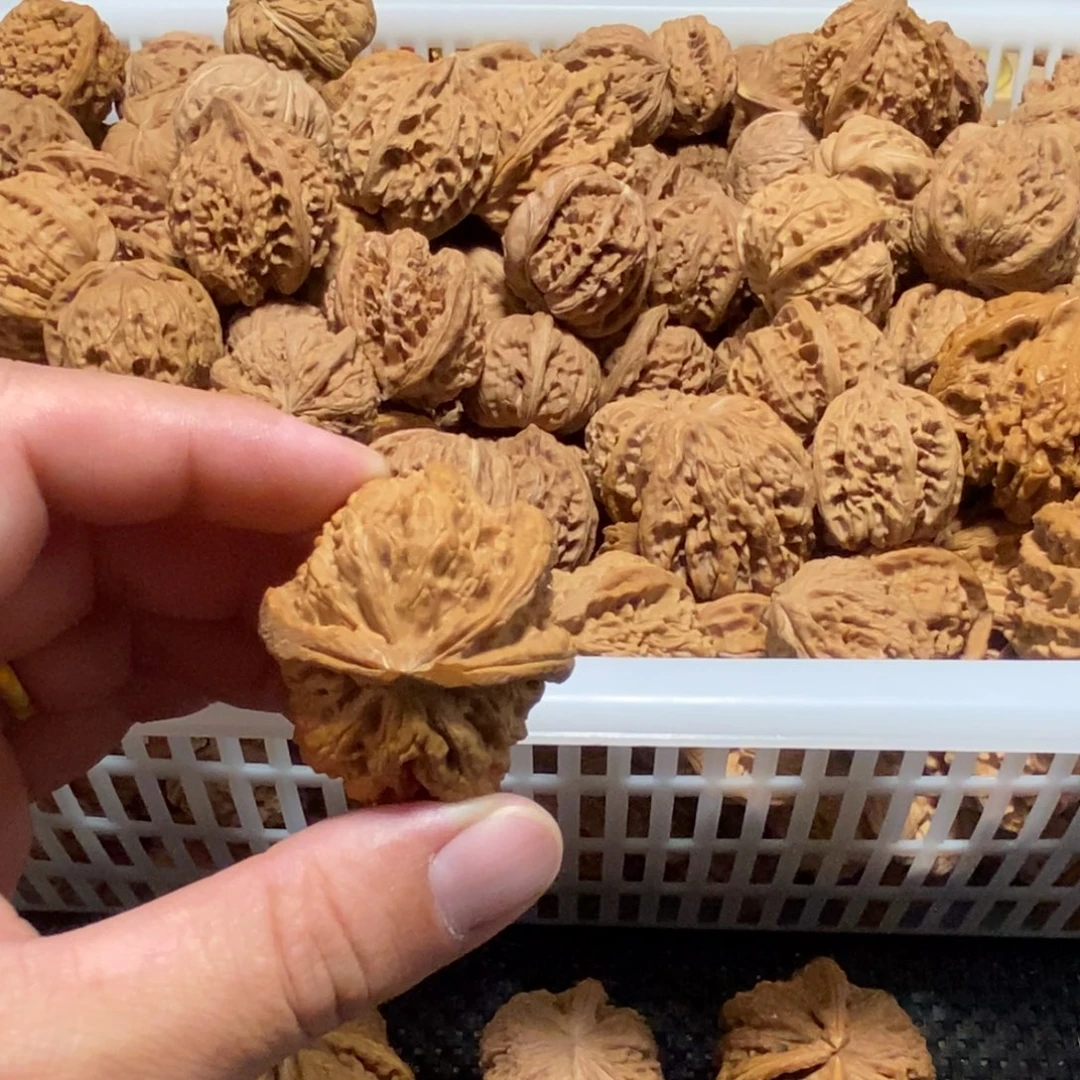 燃***坐文玩核桃吊坠核桃异形单只异形