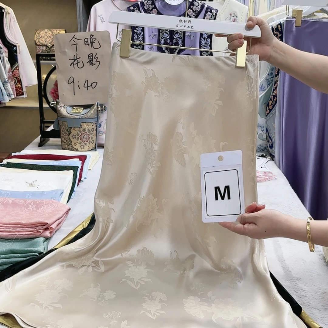 【闪购商品】织绣何*玥非遗传承人的传承