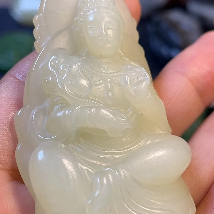 吊坠(不含链)未镶嵌和田玉（黄玉）