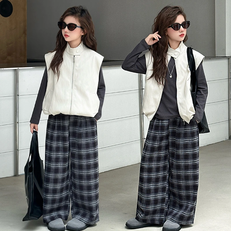 女童秋装套装2025年款衣服儿童春秋款休闲中大童马甲格子裤三件套