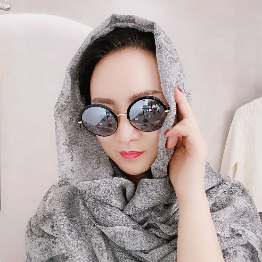 四季通用羊绒提花防晒保暖披肩高端大气