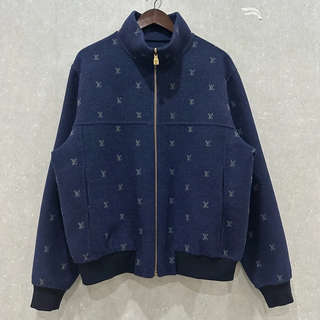 未使用 LouisVuitton/路易威登 满印logo羊毛双面夹克 54码006170