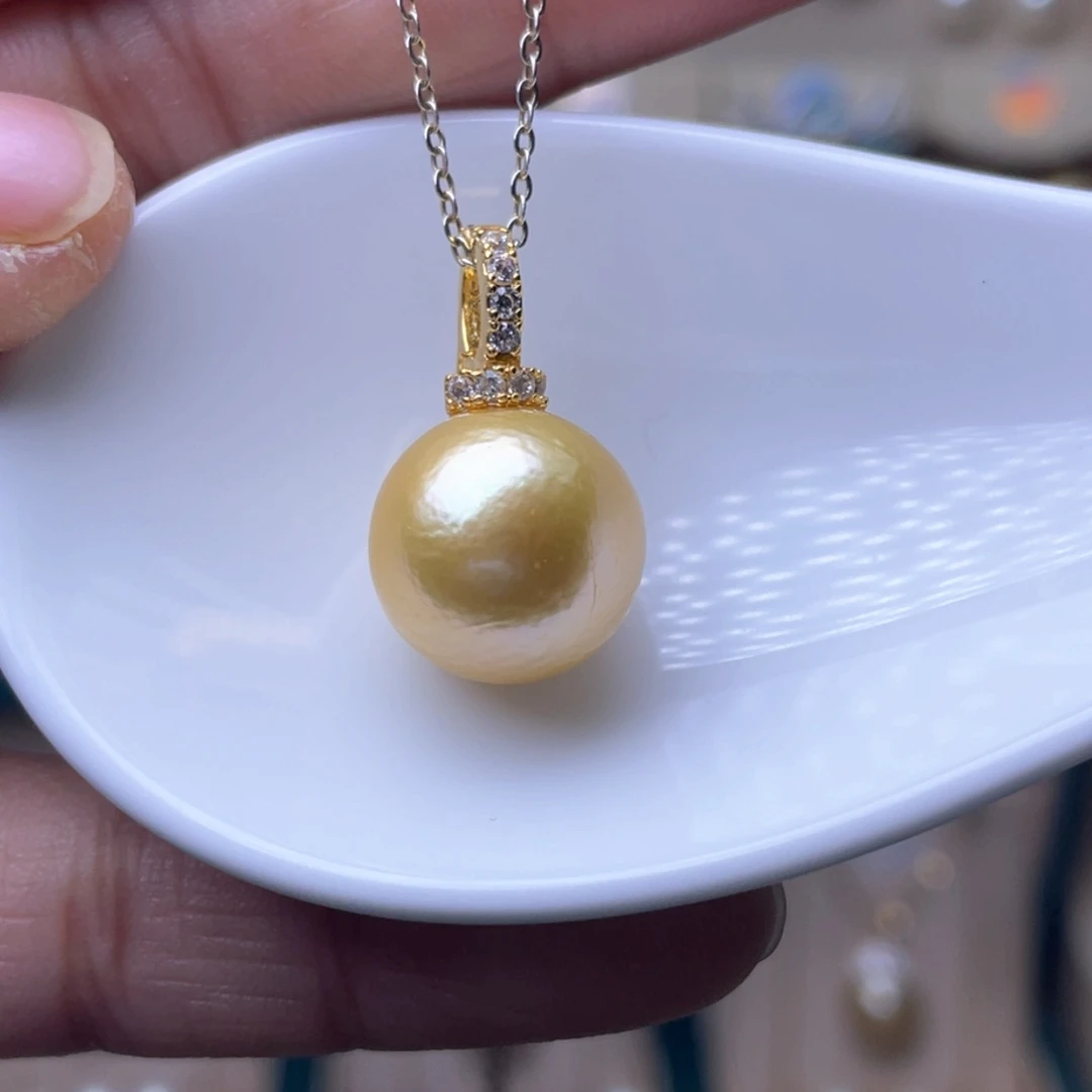 淡水珍珠吊坠未镶嵌