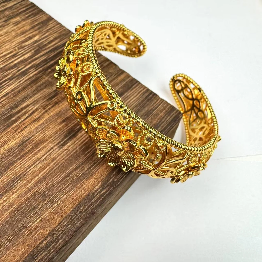 K822高端精品时尚款男女通戴手镯多样性发其一