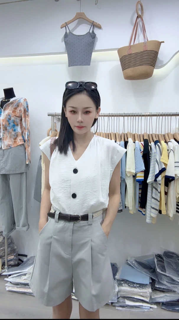 鑫老大：女装新款短袖
