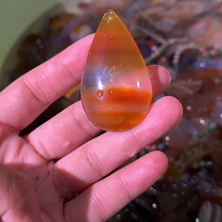 老***下玛瑙/玉髓颈饰未镶嵌