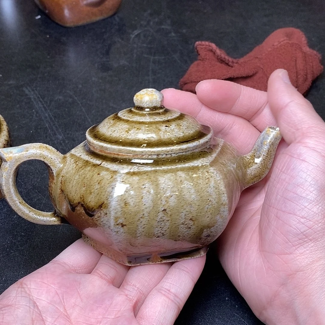 茶壶朱泥紫砂艺术