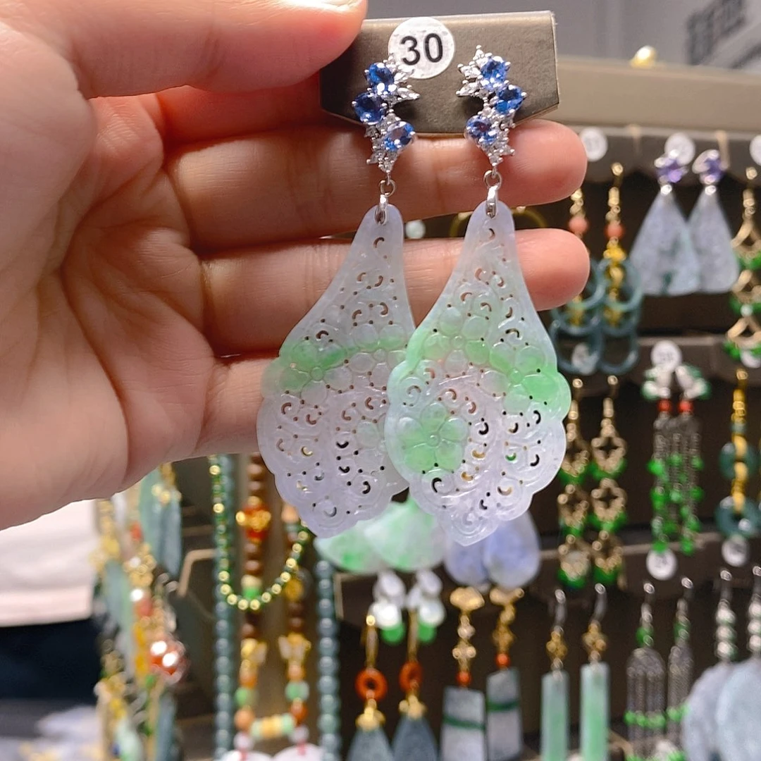 未镶嵌翡翠耳饰翡翠