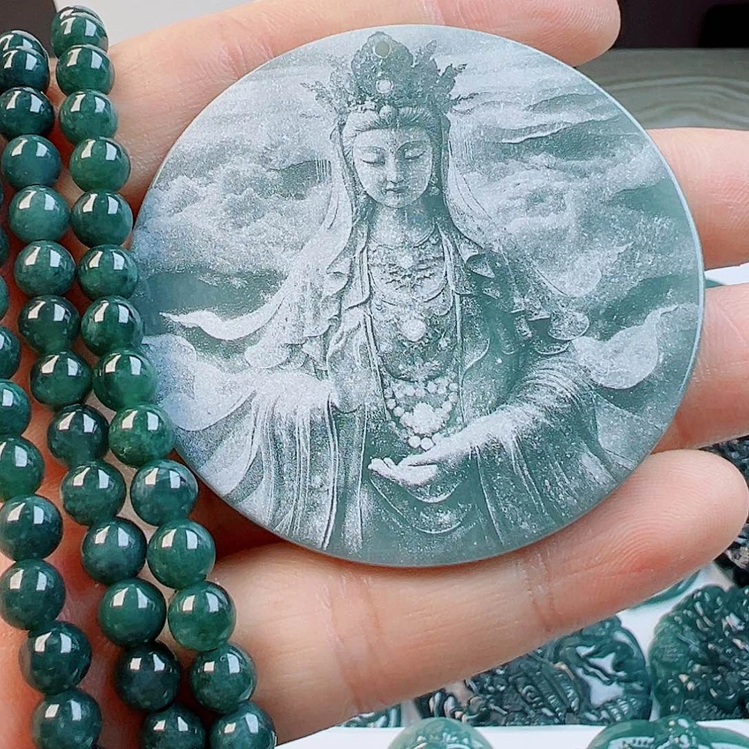 翡翠未镶嵌颈饰111